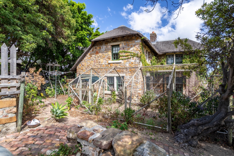 2 Bedroom Property for Sale in San Michel Western Cape